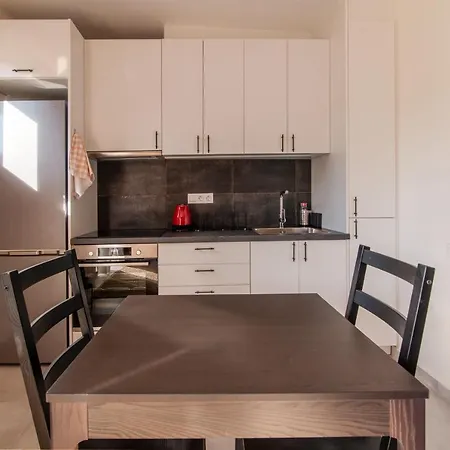 Apartamento Stunning 2-bedrooms In The Heart Of