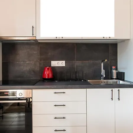 Stunning 2-bedrooms In The Heart Of Apartamento Atenas